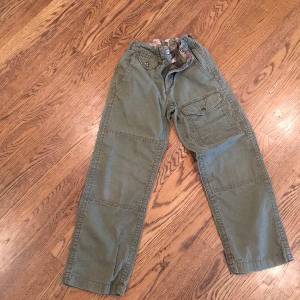 Olive green gap khaki pants (adjustable) size 8